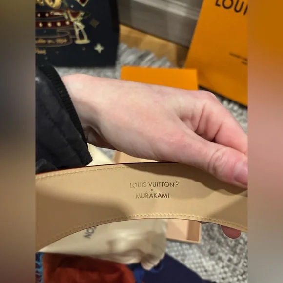 ***SOLD*** Louis Vuitton x Murakami 2025 Monogram Multicolor Outline Headband - Picture 10 of 11